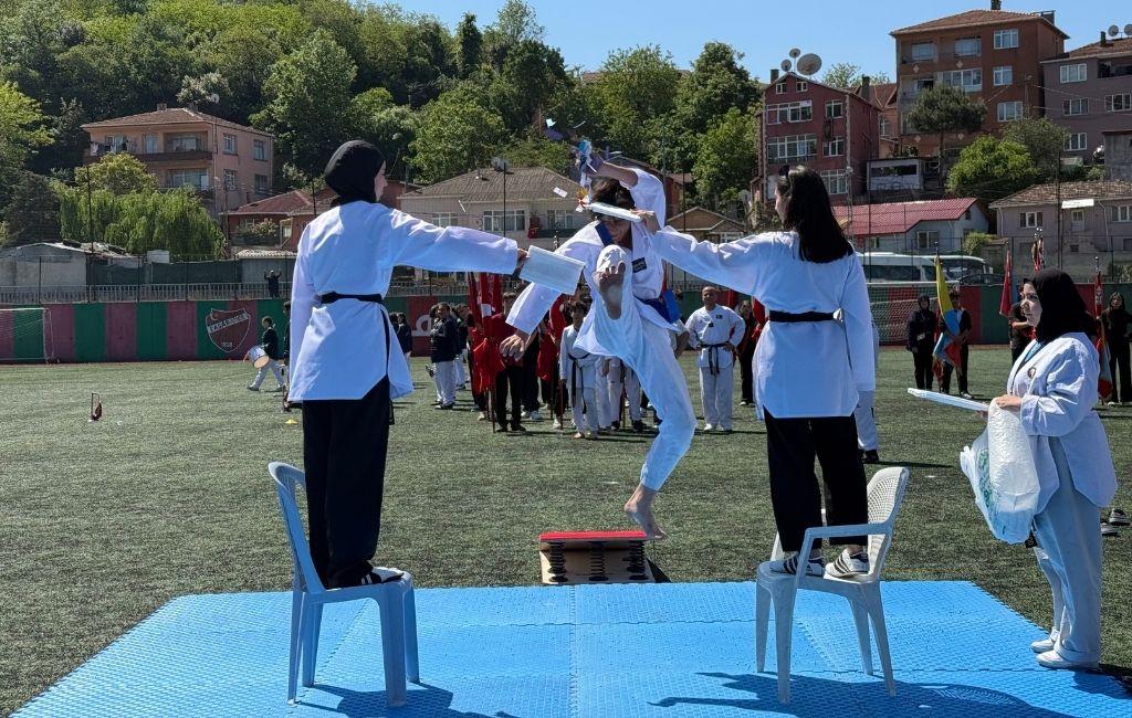 19 Mayis Ataturku Anma Genclik Ve Spor Bayraminin 106. Yil Donumu Beykozda Sevinc Ve Coskuyla Kutlanirken Renkli Goruntulere Sahne Oldu. 28