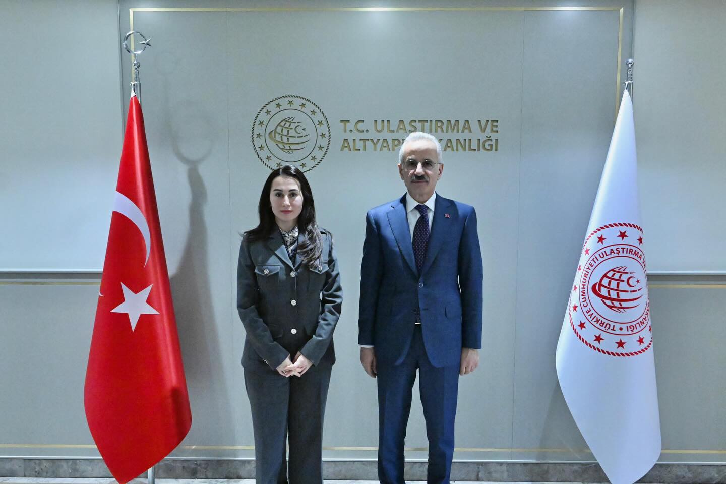 639471613 17932637100188645 6959497747826555243 N