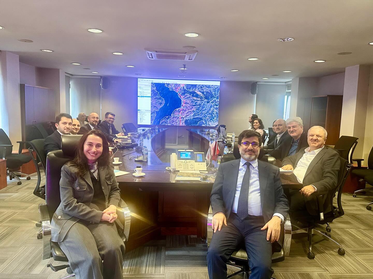 639493165 17932618836188645 2780198939021244205 N