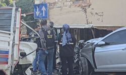 Beykoz Anadolu Kavağı’nda Feci Kaza: Kamyon Dükkâna Girdi, 2 Can Kaybı