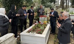 Beykoz’da Vefa Örneği: Muhtarlar Kabirleri Başında Dualarla Anıldı