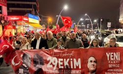 Yeni Parti ve İYİ Parti, Cumhuriyet Yürüyüşü’nde bir araya geldi