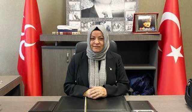 MHP Beykoz Kadın Kollarından Başkanvekili Gürzel'e destek!
