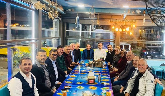 Furkan Çeliker “Siyasette ben de varım” mı diyor?