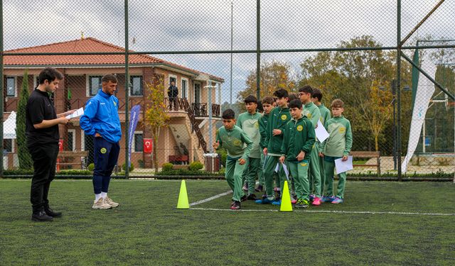 Beykoz’da Genç Sporculara Bilimsel Destek: Sporcu Gelişim Kampı Tamamlandı