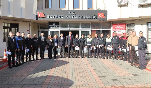 Beykoz İlçe Emniyet Müdürlüğü Personeline Başarı Belgesi