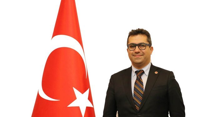 Başkan Yardımcısı Ahmet Deliak Görevinden İstifa Etti