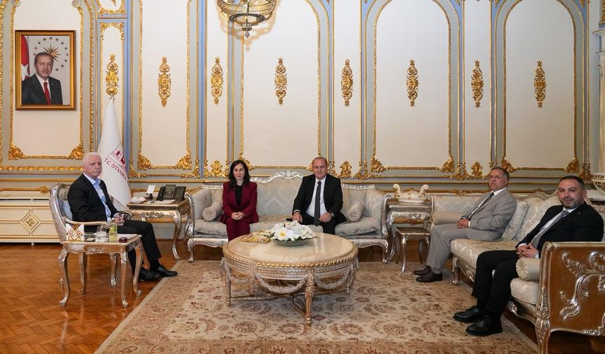 Başkan Gürzel ve yardımcıları, Vali Gül'ü ziyaret etti!