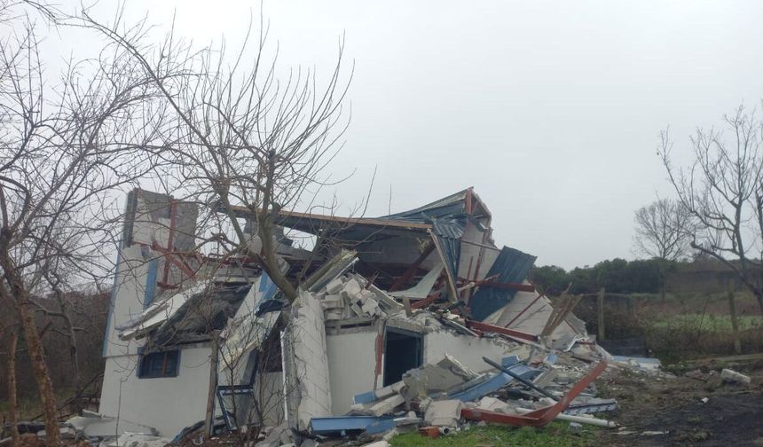 Beykoz Belediyesi Sahada: Kaçak Yapılar Tek Tek Yıkılıyor