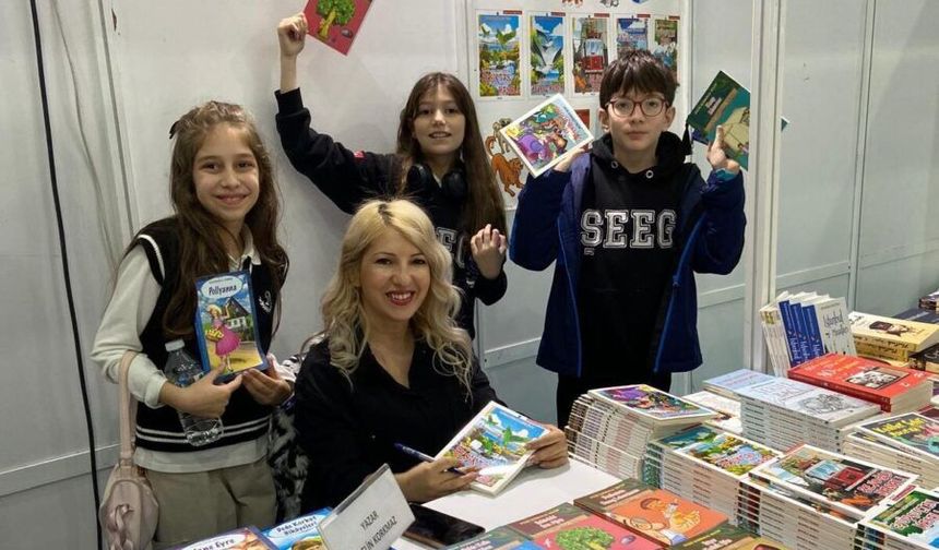 Beykoz Kitap Fuarı’nda Pelin Öğretmene Yoğun İlgi