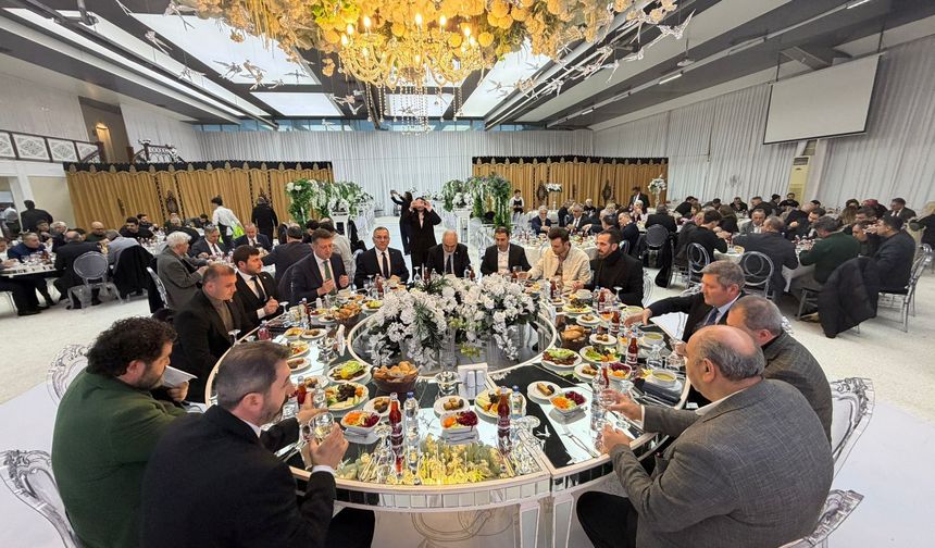 Beykoz’un Protokolü Dernekler Birliği İftarında Buluştu