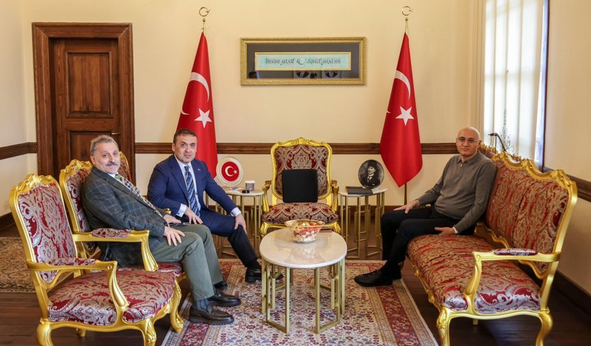 Hüsrev’in İlk Durağı Bilecik Oldu